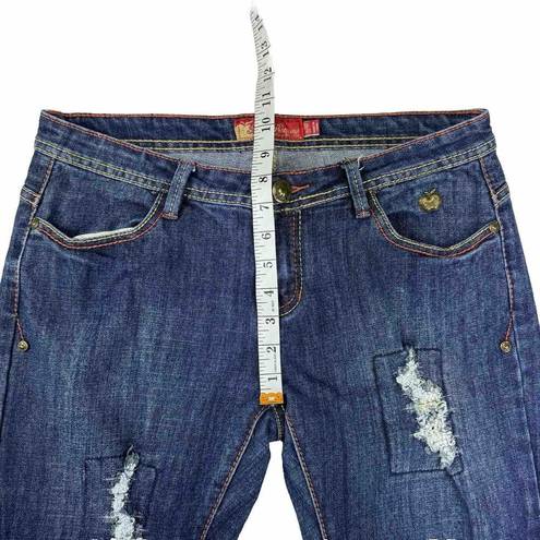 Apple Bottoms Apple Bottom Jeans Size 9/10 Medium Embroidered Distressed Boot Cut