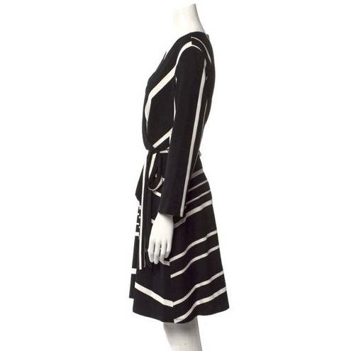 Tiana B  New sz 2X Black/white Dress. CDRS058