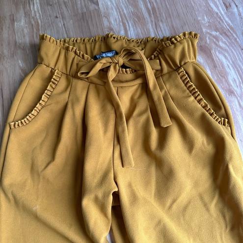 Soho Apparel Mustard yellow skinny leg high waisted pant with adjustable tie belt