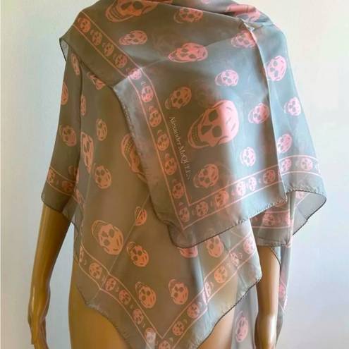 Alexander McQueen Rare sold out  Muted Skull Silk Chiffon Scarf Gray/Pink