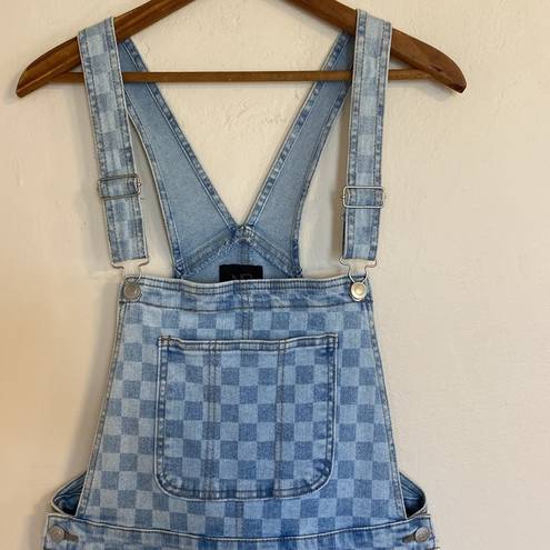 No Bo Junior Women’s  Light Checked Frayed Hem Denim Shortalls Size Medium (7/8)