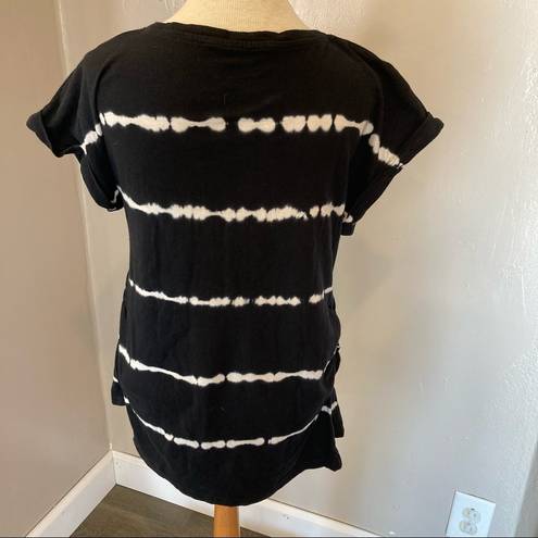 Isabel Maternity  Black and White Tie Dye Short Sleeve T-Shirt Women’s Size XS