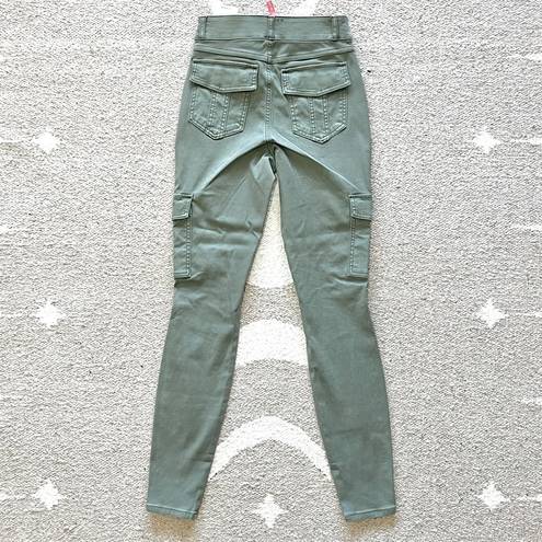 Spanx Stretch Twill Ankle Cargo Pants in Soft Sage