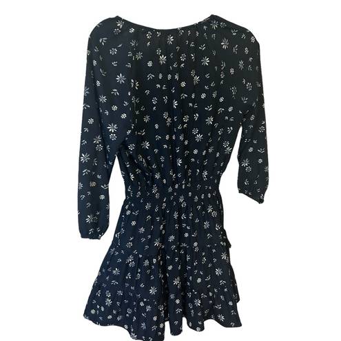 Entro  navy blue floral v neck lined ruffle tiered mini dress size Medium