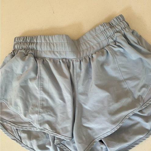 Lululemon  Hotty Hot Short || 2.5 - Blue Linen