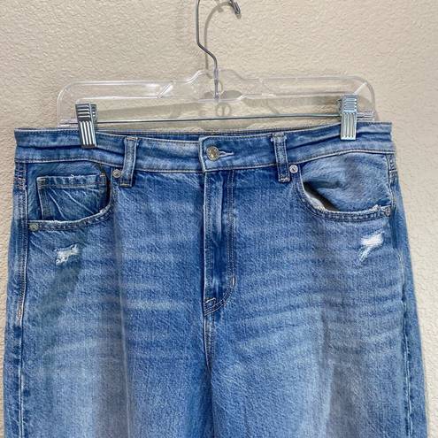 American Eagle  Mom Jeans Size 10 Distressed Light Wash Comfort Stretch Waistband