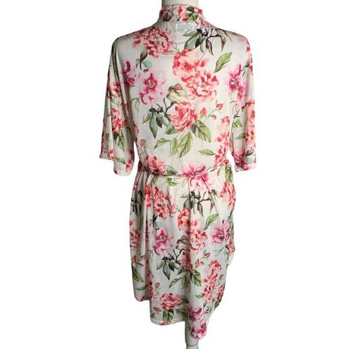 Show Me Your Mumu  Short Brie Robe One Size White Floral Tie Belt Short Sleeve