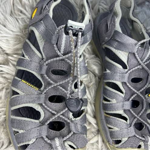 Keen  Whisper gray waterproof closed toe hiking sport sandals women’s shoe size 7