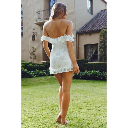 Selfie Leslie NWT  Verona Off-Shoulder Lace Overlay Mini Dress in White sz XS