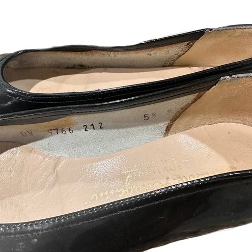 Salvatore Ferragamo vintage  black patent leather flats size 5.5