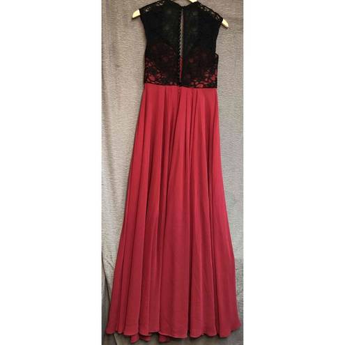 Lee Mari  Black Red Evening Gown Lace Overlay Sleeveless V-Neck