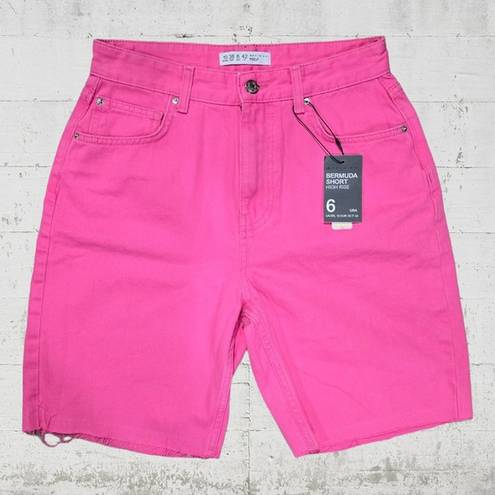 Krass&co Denim  Hot Pink Barbie Bermuda Denim High Rise Women's Denim Shorts Size 6