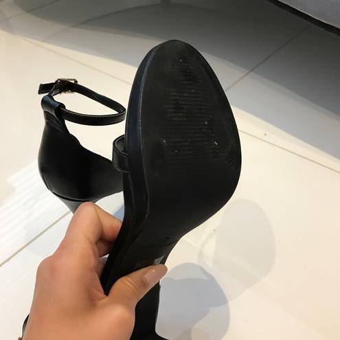 Boohoo BLACK LEATHER MINIMAL PLATFORM HEELS (US9)