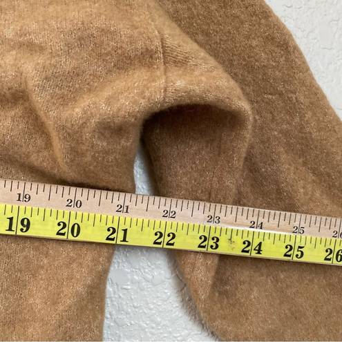 Everlane  The Cozy Stretch Pullover Wool Yak blend Camel Sweater size Small