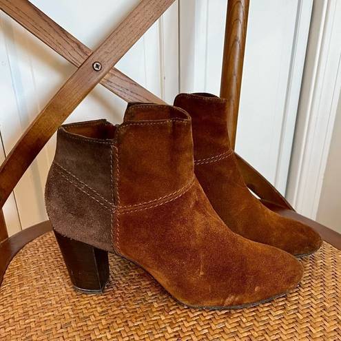 Johnston & Murphy  Alex suede colorblock booties size 6.5