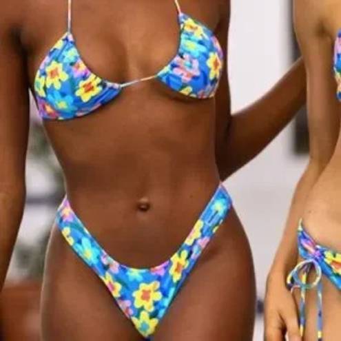 Blackbough NWT  Swim Retro Floral Triangle Bikini Set - Blue/Pink - L/L