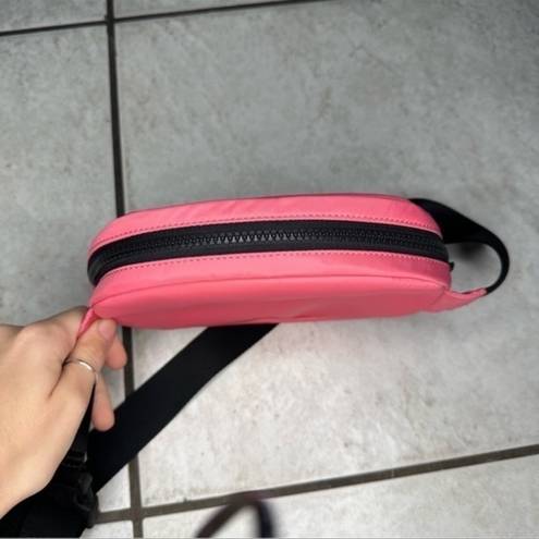 Lululemon  Pink Take‎ It On Belt Bag