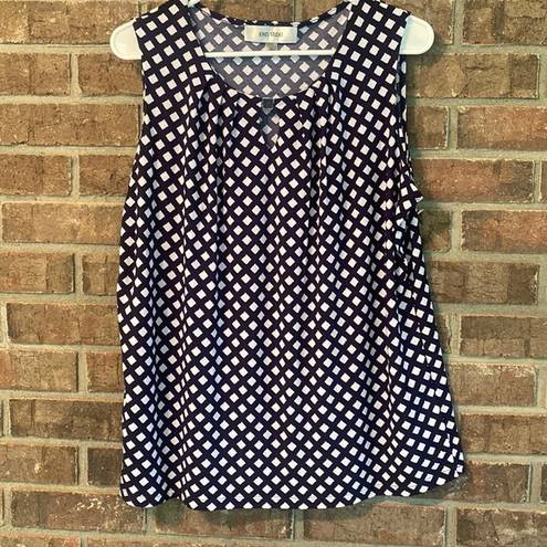 Jones Studio Cute tank by jobes studio size lg