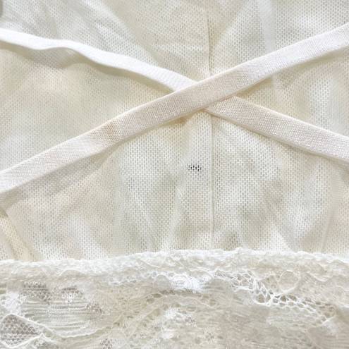 LA Made New  Criss Cross Strap Open Back Lace Bralette Ivory
