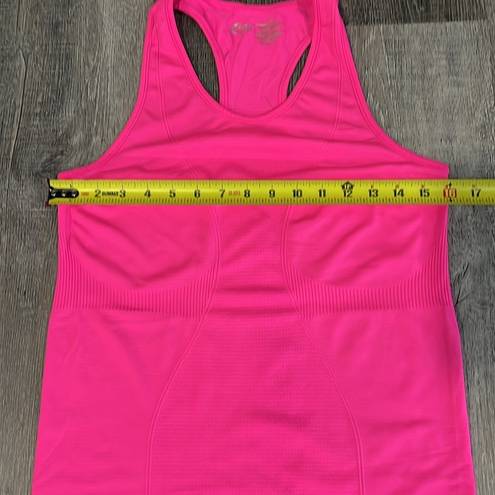 Zyia  hot pink workout top nylon blend activewear details throughout spring - M