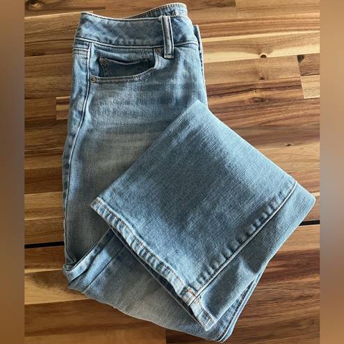 American Eagle  Flare Favorite Boyfriend Stretch 31” Jeans Size 4