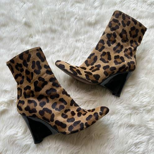 Stuart Weitzman Leopard Cheetah Print Wedge Ankle Pointed Toe Boots Women's 7M