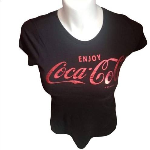 Coca-Cola  black tee shirt. Size Junior L. 15-17. Sort sleeve. 100% cotton