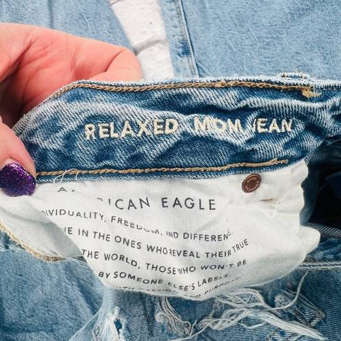 American Eagle  Destroyed Relaxed Mom Jeans Size 16R High Rise Stretch