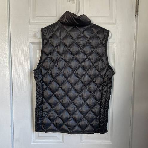 Uniqlo  quilted puffer vest black womens size XS