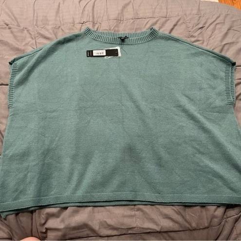 Cyrus NWT  Aqua Fresh Green Sweater Knit Poncho Size Small