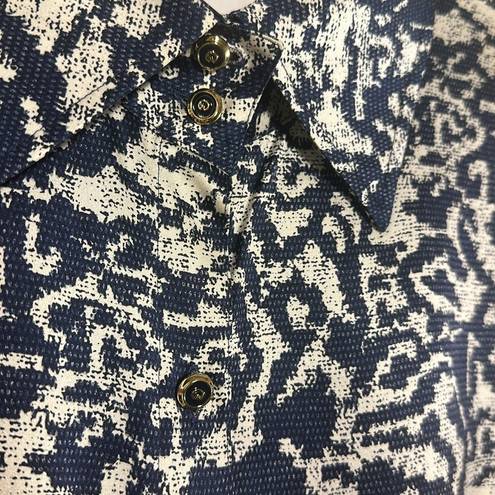 St. John  Top Silk Button Up Long Sleeves Blue and White Size 2 *small stain