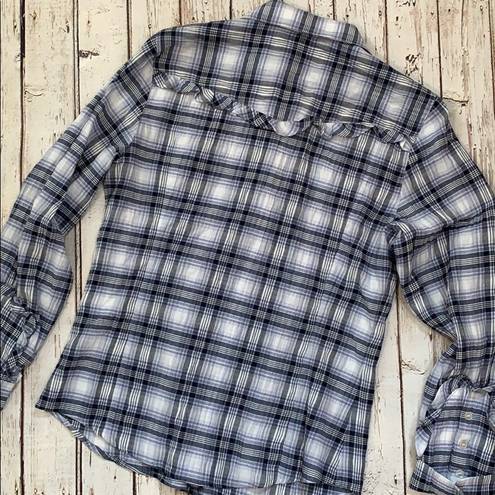 Max Studio Women’s  plaid button down size Med NWOT