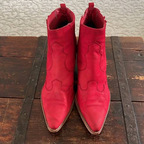 Sam Edelman  Red Nubuck Western Booties Size 10