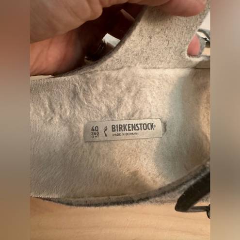 Birkenstock  Arizona Happy Lamb Comfort Wool Size 40 Gray women’s 9 men’s 7