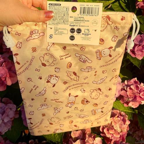 Sanrio  Yellow Drawstring Bag With Pochacco Cinnamoroll Pompompurin