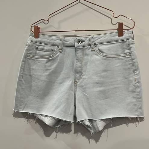 Rag and Bone  loopback denim. Low rise light denim wash jean shorts. Size 29