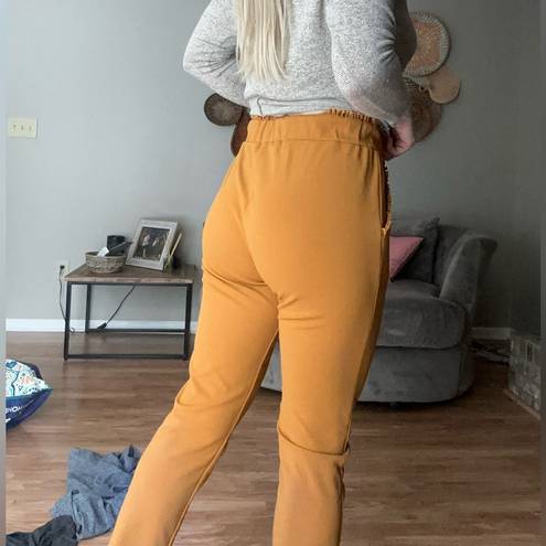 Soho Apparel Mustard yellow skinny leg high waisted pant with adjustable tie belt