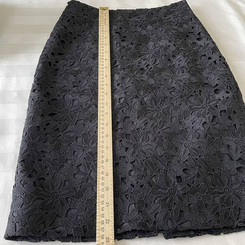 Kate Spade  NEW YORK Black Lace Skirt Size 0 Pencil Skirt