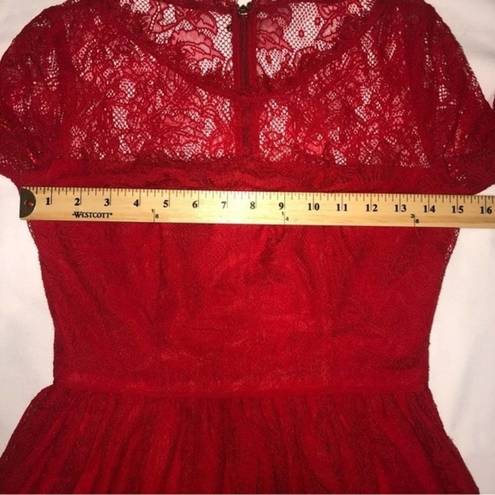 Juicy Couture  Delicate Lace Sheer Layered Party Dress Lipstick Red Size 2