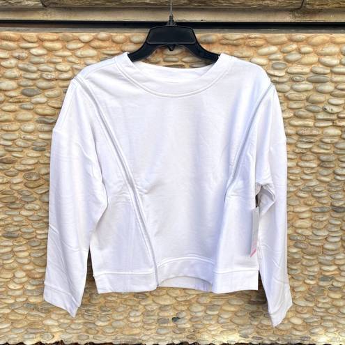 Lucky in Love  White ZIPS ARE SEALED Sweatshirt/Jacket. Size Large. NWT