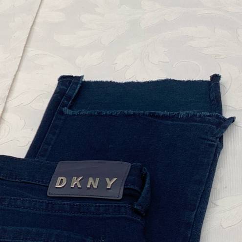 DKNY  Flare-leg Stair-step Jeans Dark blue NWT