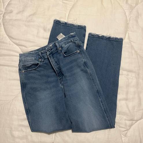 Good American  Straight Leg Jeans