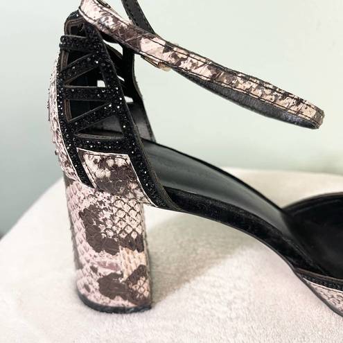 Fendi FIDI by  Women's Black Gray Snakeskin Sparkle Chunky Heels Size 9