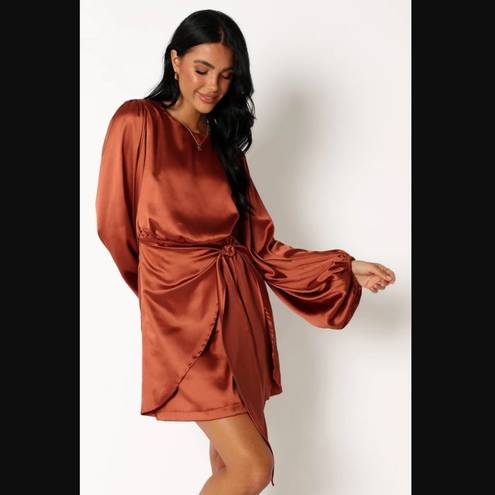 Petal and Pup  Opal Rust Satin Long Balloon Sleeve Wrap Mini Dress 8