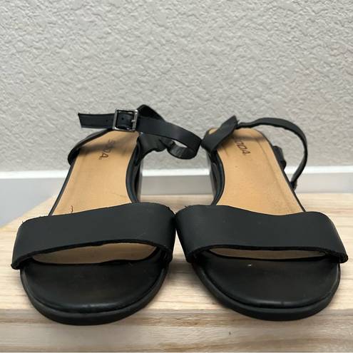 Soda  Black Block Heel Ankle Strap Sandals 8