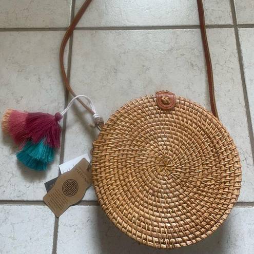 HANDCRAFTED IN VIETNAM WOVEN RATTAN GENUINE LEATHER CIRCLE PATTERN CROSSBODY BAG