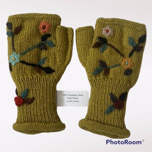 Women’s Embroidered Floral poppi Handwarmers by tara OS Yellow