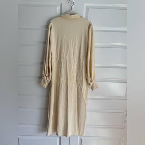 Alexis  Ivory Shey Satin Side Slits Crepe Style V-Neckline Dress size S