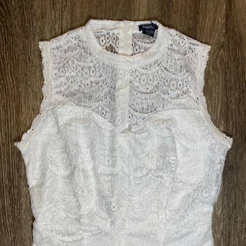 Rhapsody White Lace Dress - M