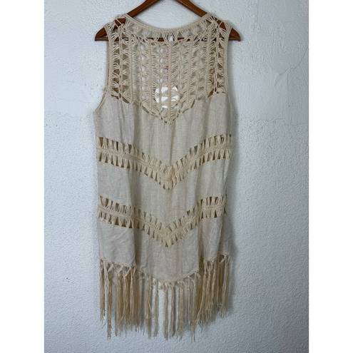 Umgee NWT  linen boho western tassel vest